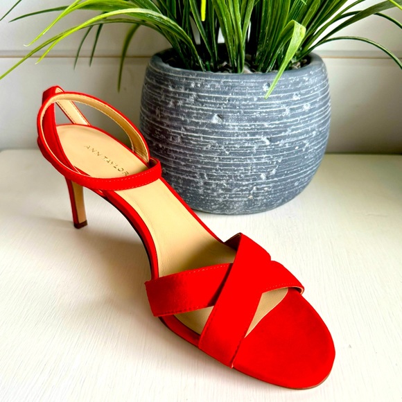 Ann Taylor Shoes - Ann Taylor Red Heels Sz 7